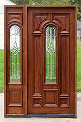 mahogany door with ached glass - model N525 Majestic